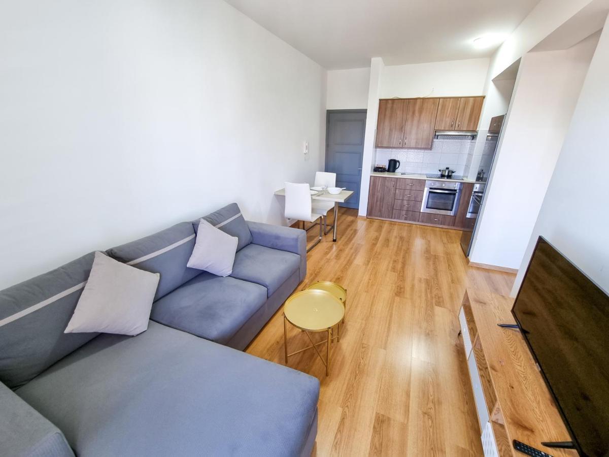Springfield Park Apartment Ларнака Екстериор снимка